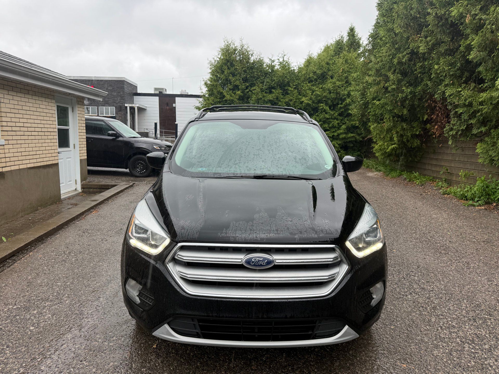 Ford Escape 2017 - Thumbnail 2