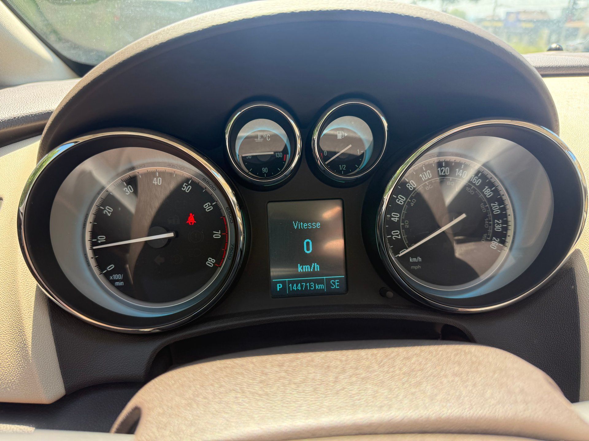 Buick Verano 2016 - Thumbnail 10
