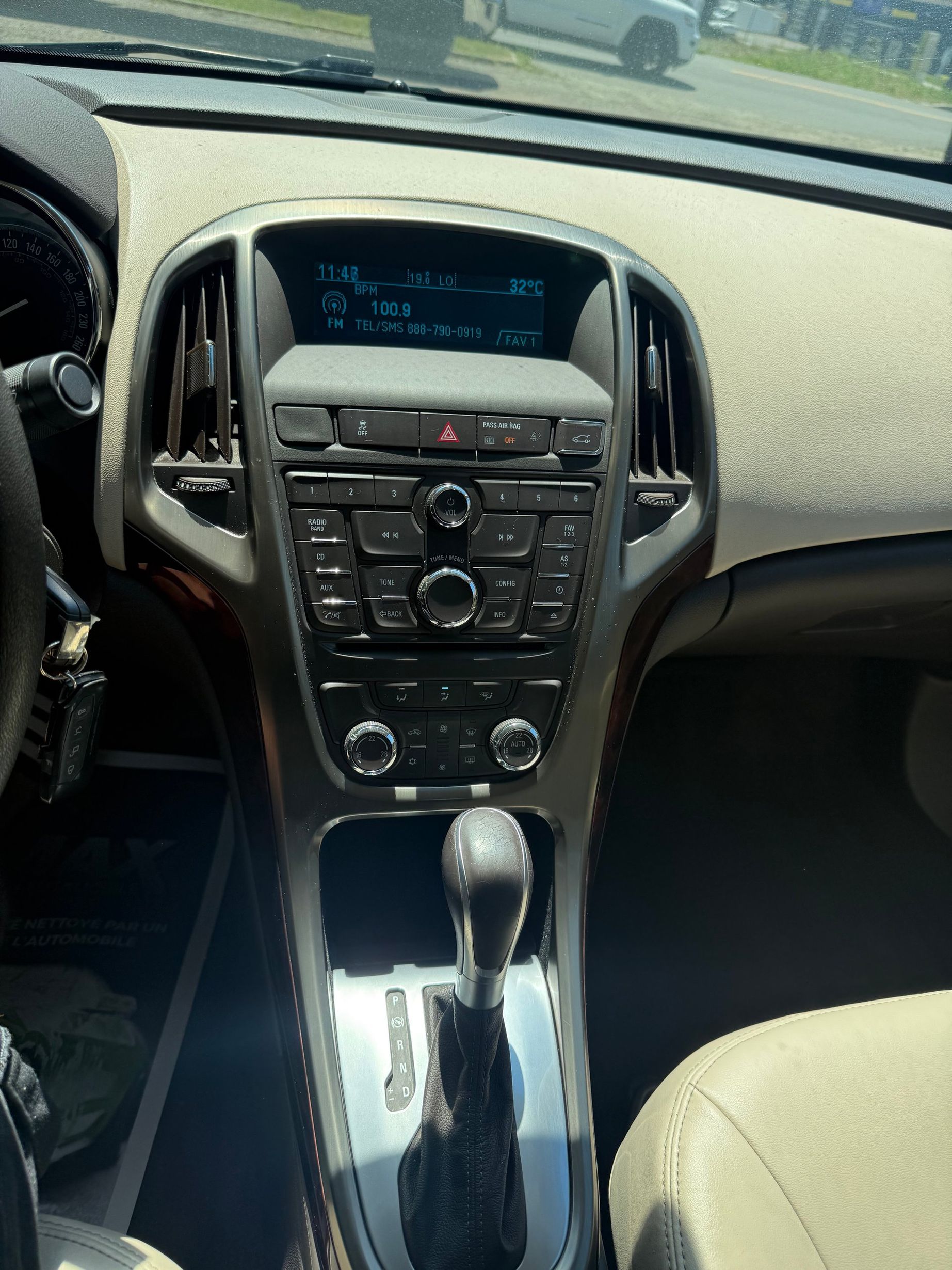 Buick Verano 2016 - Thumbnail 11