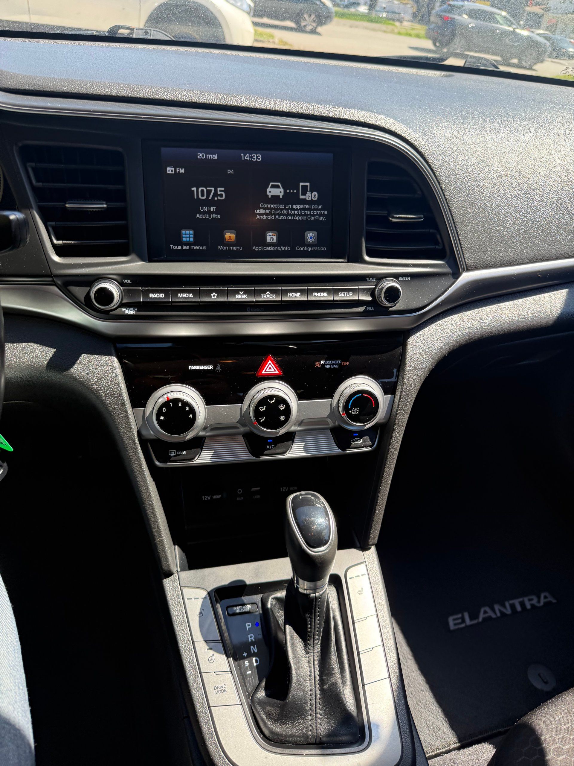 Hyundai Elantra 2020 - Image 6