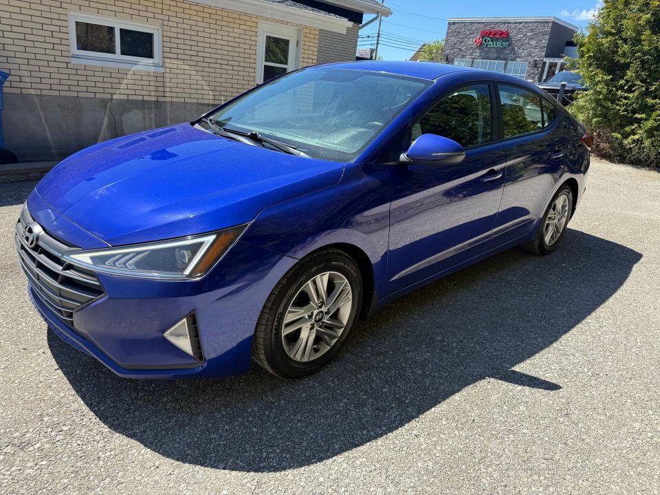 Hyundai Elantra 2020 - Image 3